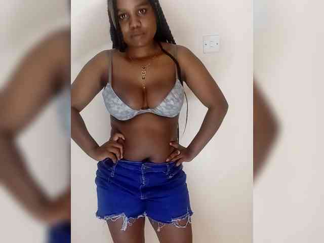 Prettyshe webcam