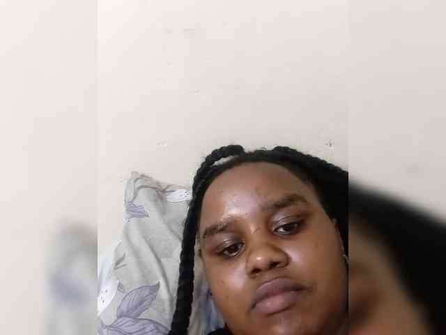 Prettyshe webcam