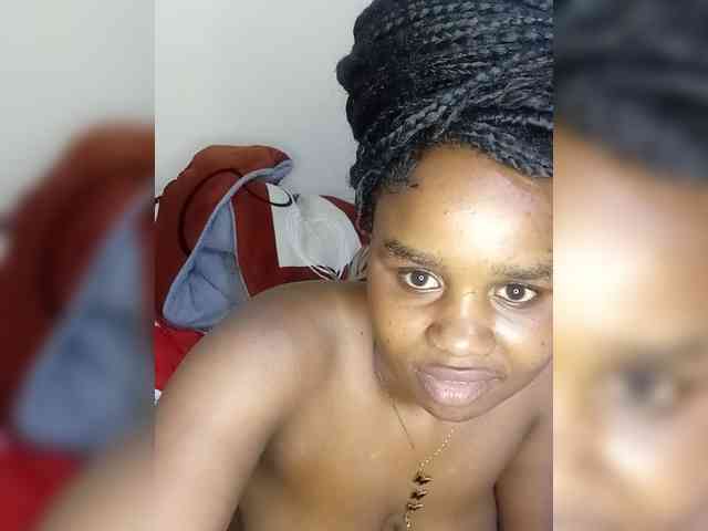 Prettyshe webcam
