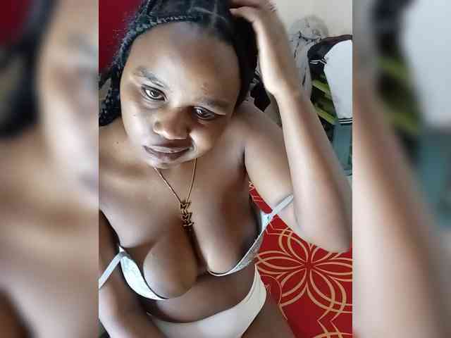 Prettyshe webcam