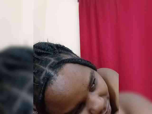Prettyshe webcam