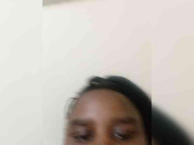 Prettyshe webcam