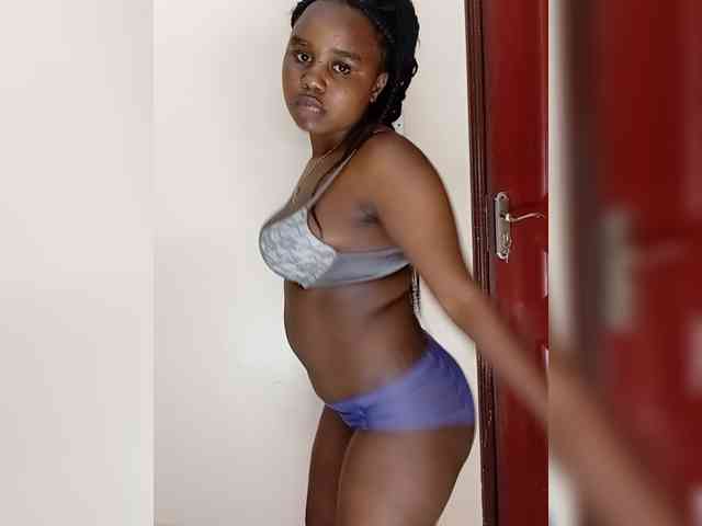 Prettyshe webcam