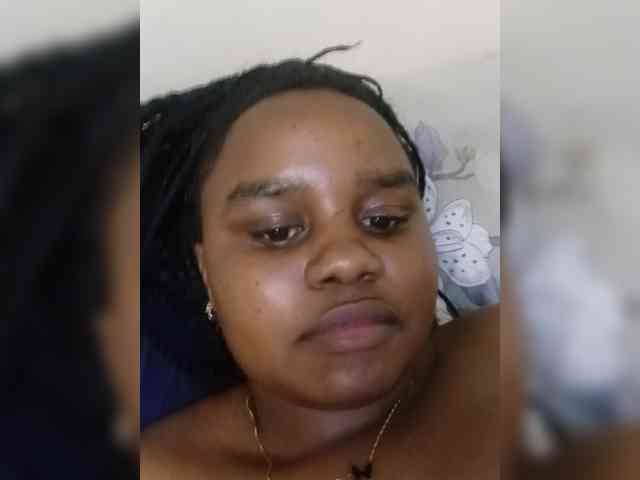 Prettyshe webcam