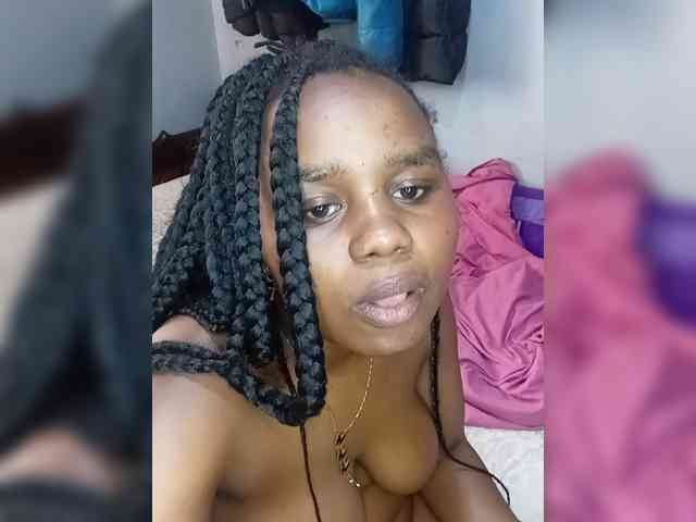 Prettyshe webcam