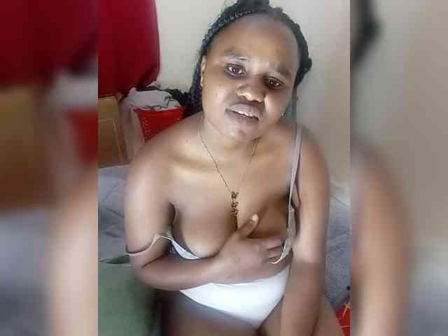 Prettyshe webcam