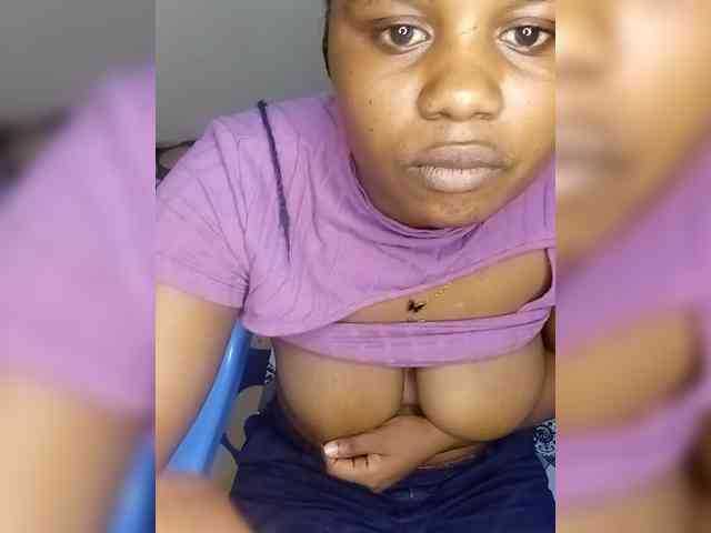 Model: Prettyshe