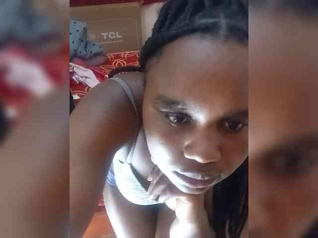 Model: Prettyshe