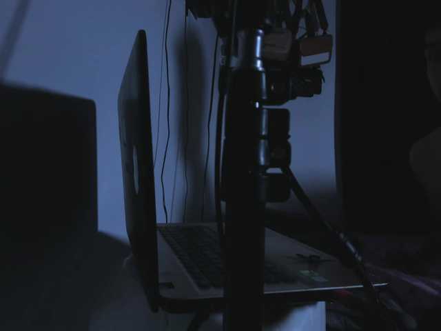 DanyAndCami live cam on BongaCams