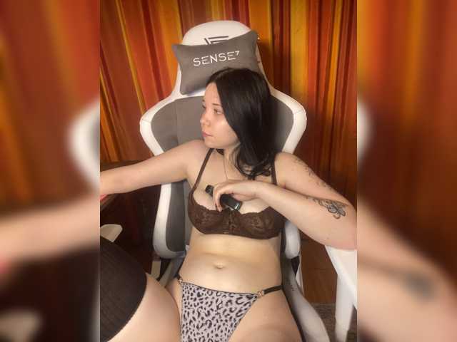 Kittydream-x live cam on BongaCams