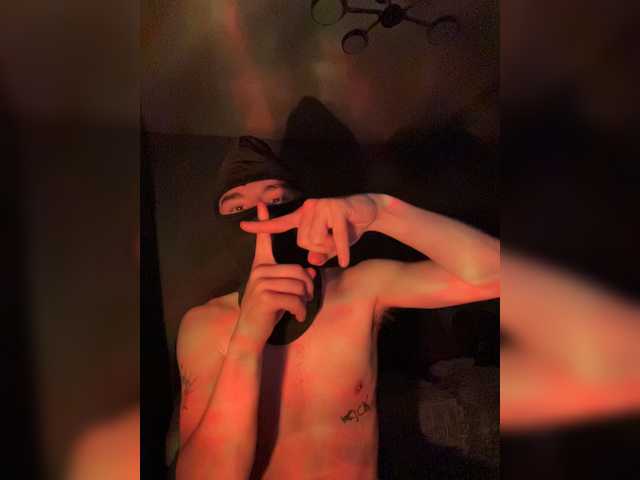 LUXBOY1a