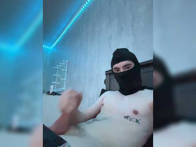 LUXBOY1a