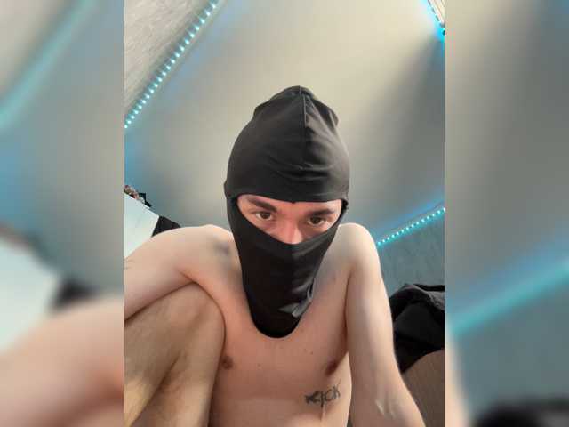 LUXBOY1a
