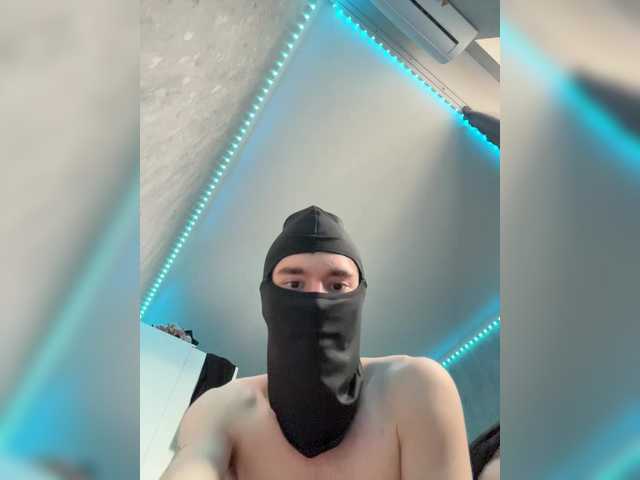 LUXBOY1a