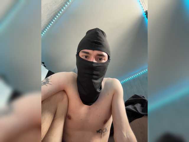 LUXBOY1a