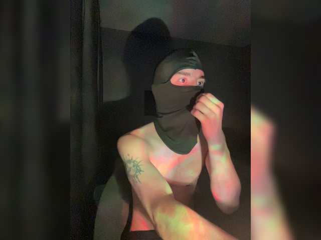 LUXBOY1a