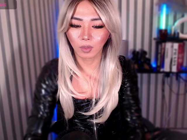 KattieFlirty11