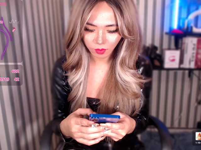KattieFlirty11