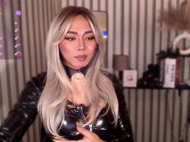 KattieFlirty11