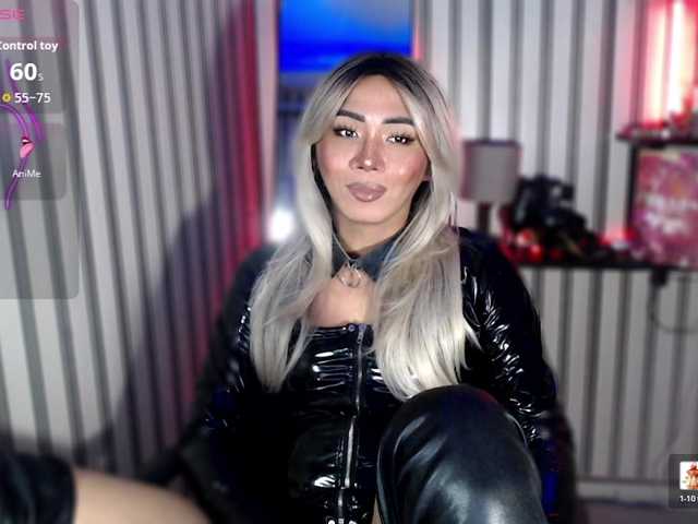 KattieFlirty11
