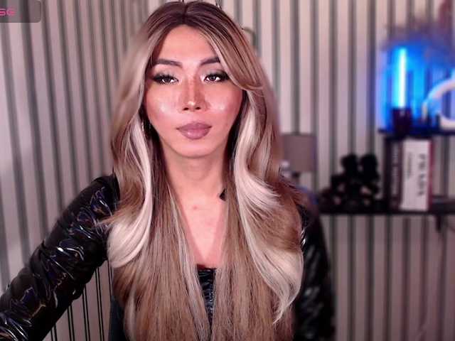 KattieFlirty11