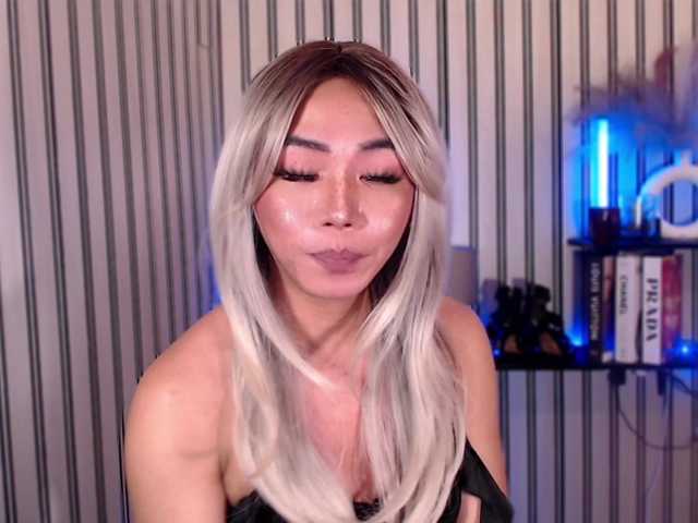 KattieFlirty11