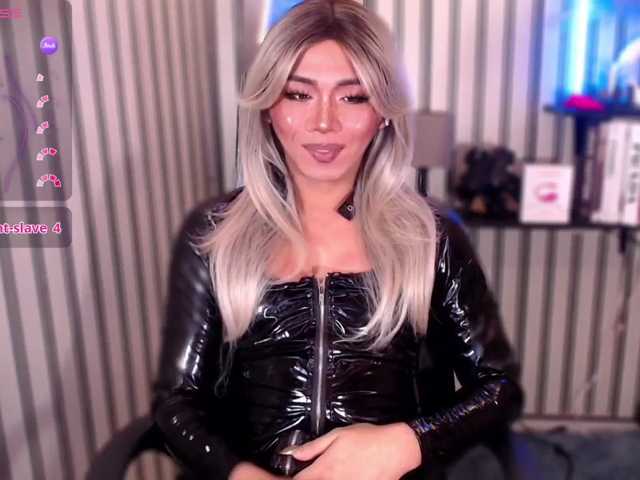 KattieFlirty11