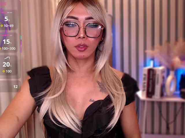 KattieFlirty11