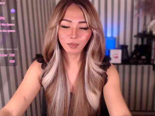Kattieflirty11's cam show statistics and live stream