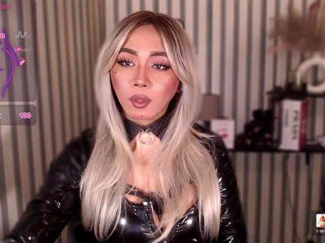 KattieFlirty11