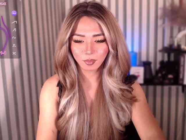 Kattieflirty11's cam show statistics and live stream