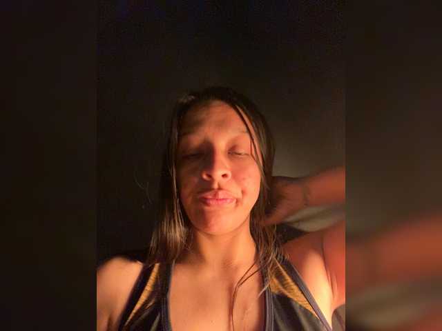 Evermore21 live cam on BongaCams