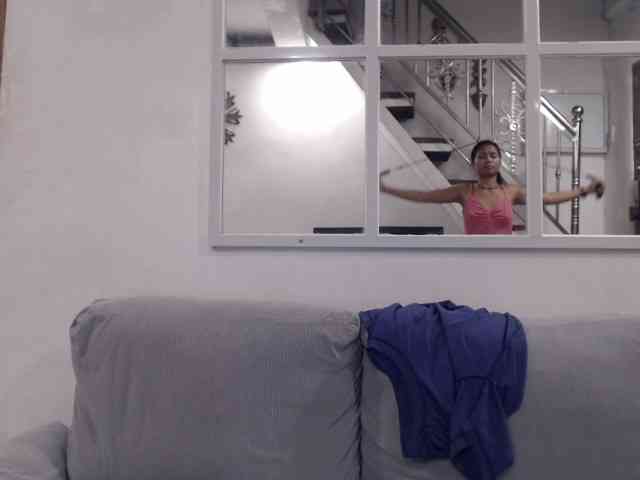 Junglewoman webcam