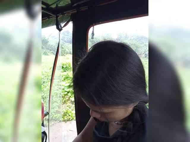 Junglewoman webcam