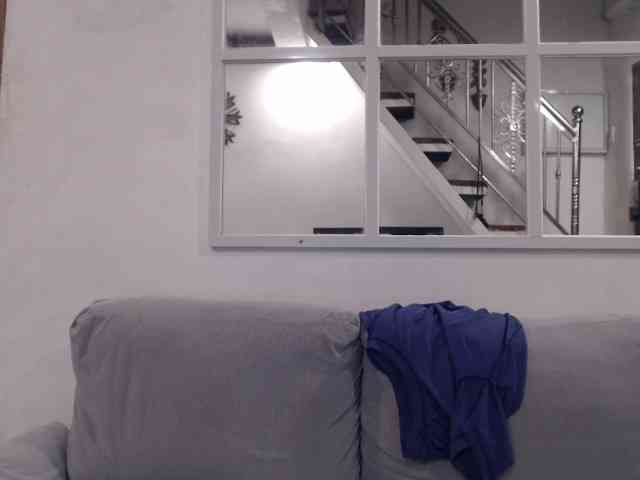 Junglewoman webcam