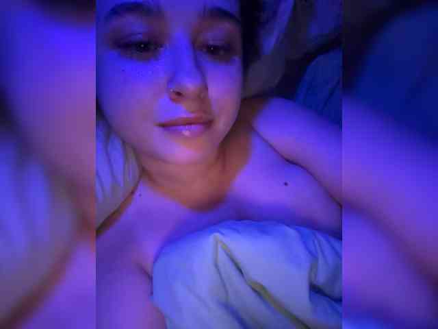 AlisaConti webcam