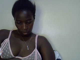 miss-vibes's Live Webcam