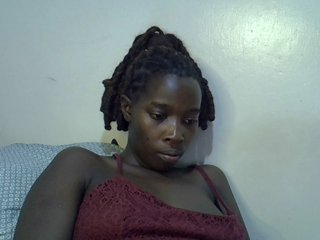 miss-vibes's Live Webcam