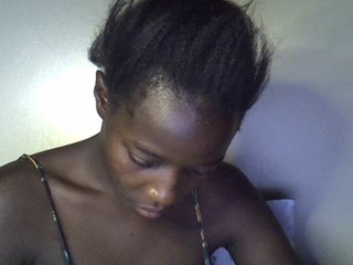 miss-vibes's Live Webcam