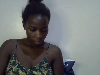 miss-vibes's Live Webcam