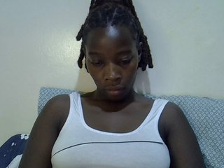 miss-vibes's Live Webcam