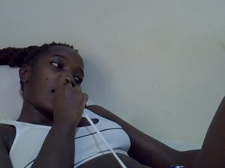 miss-vibes's Live Webcam