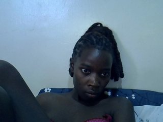 miss-vibes's Live Webcam