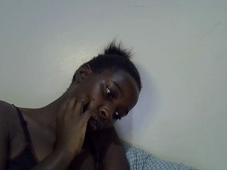 miss-vibes's Live Webcam