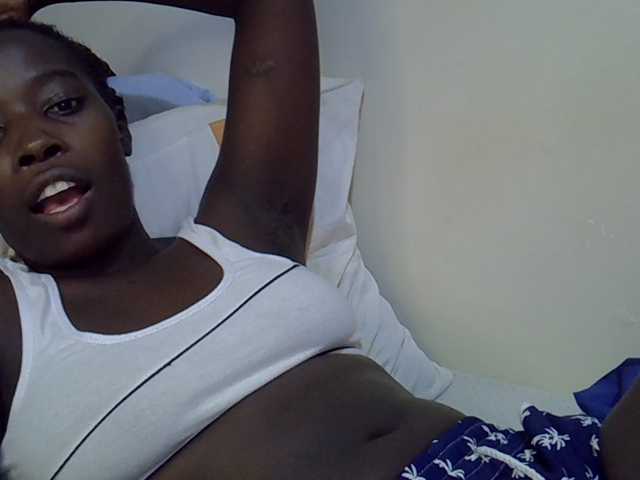 miss-vibes live cam preview