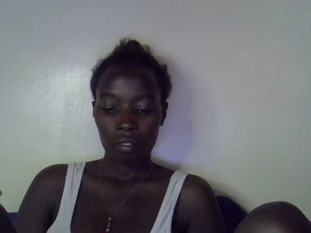 miss-vibes live cam on BongaCams