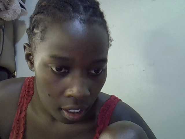 miss-vibes live cam on BongaCams
