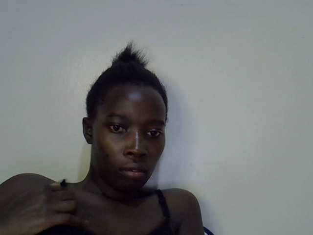 miss-vibes live cam on BongaCams