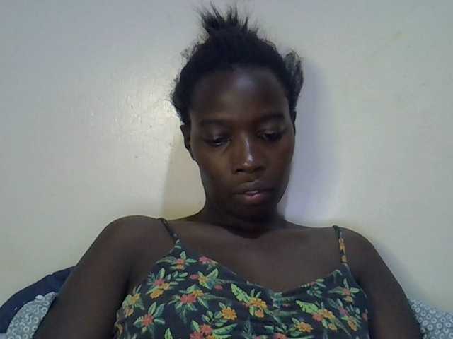 miss-vibes live cam on BongaCams