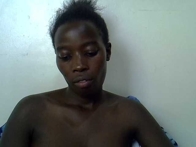 miss-vibes live cam on BongaCams